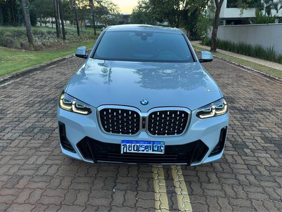 BMW X4 2.0 16V GASOLINA XDRIVE30I M SPORT STEPTRONIC BMW X4 2.0 16V GASOLINA XDRIVE30I M SPORT STEPTRONIC